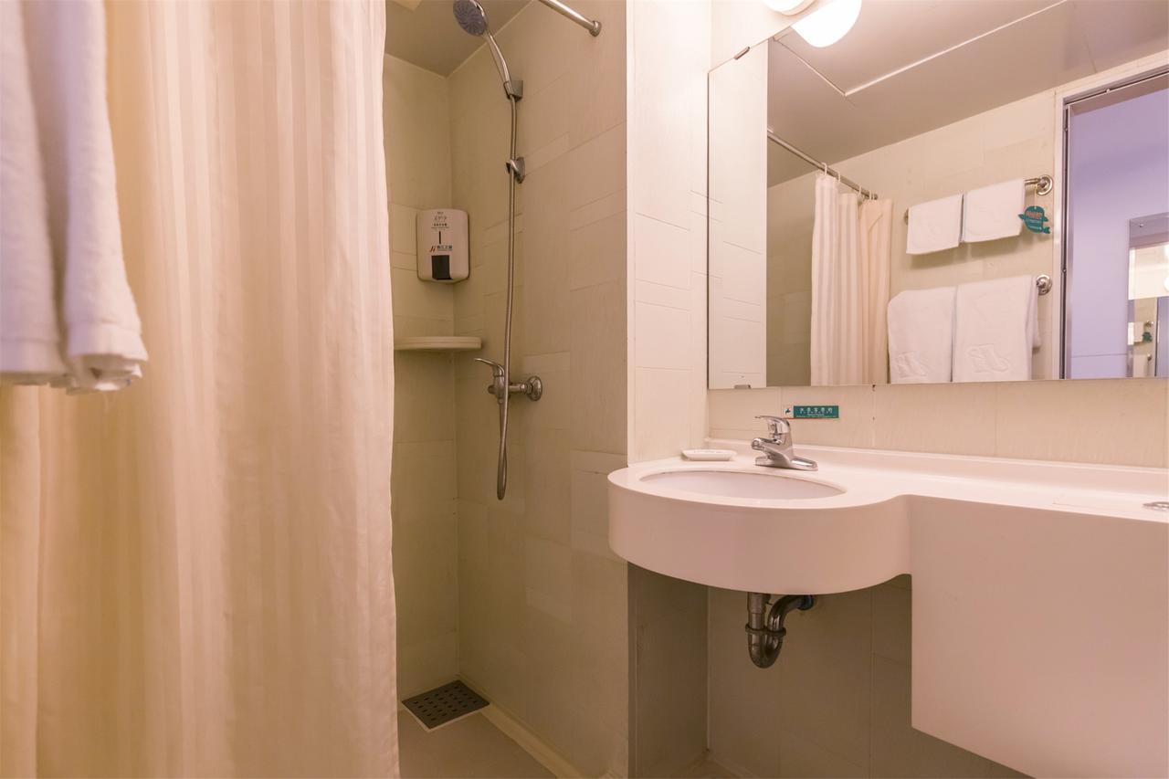 Jinjiang Inn Xianning Yinquan Avenue Hot Spring Hotel Ngoại thất bức ảnh